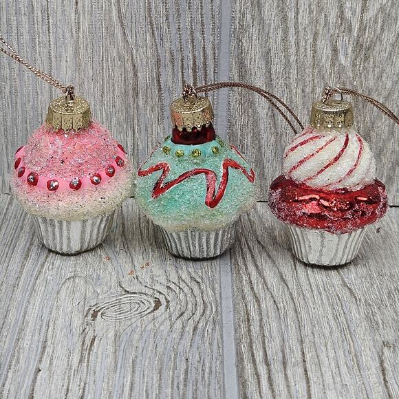 Vintage Glass Cupcake Christmas Ornaments Set 3 Glitter Holiday Tree Decor Sweet - Picture 1 of 7